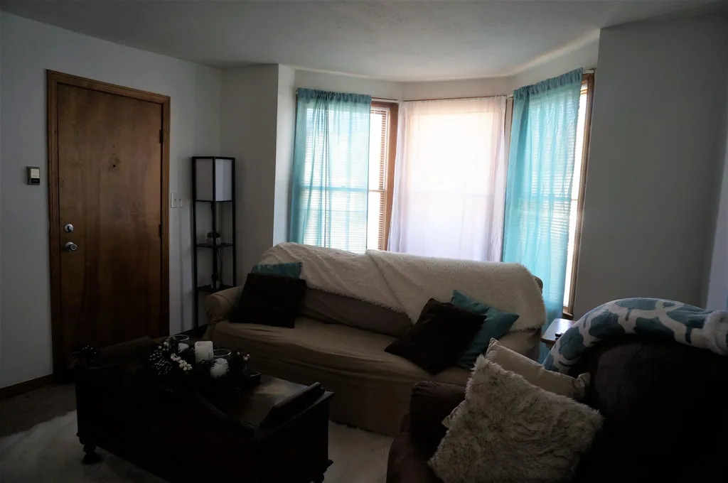 25-27 Mckean Street Nashua NH 03060