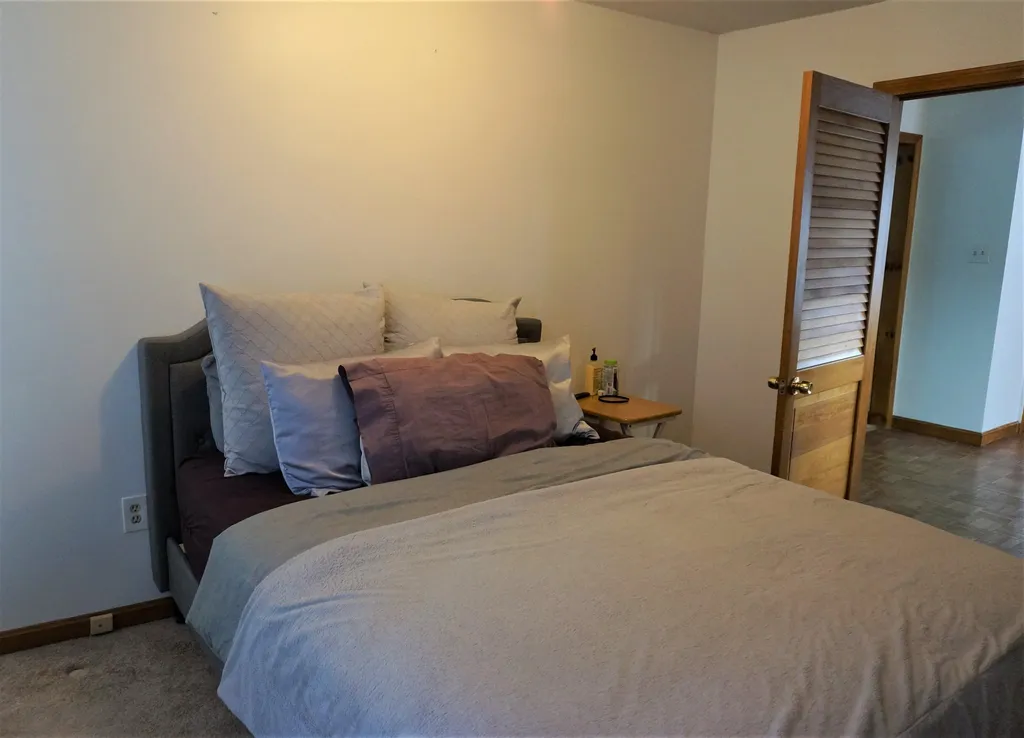 25-27 Mckean Street Nashua NH 03060