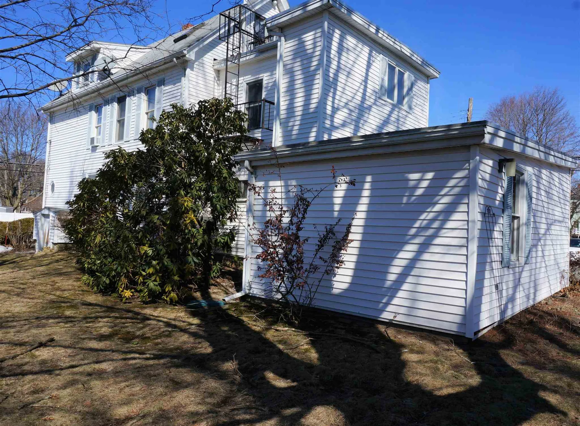 25-27 Mckean Street Nashua NH 03060