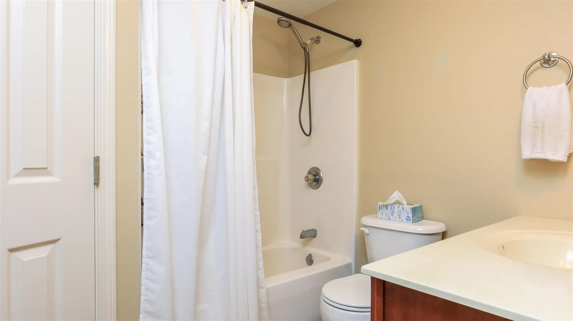 212 Abel Road Rindge NH 03461