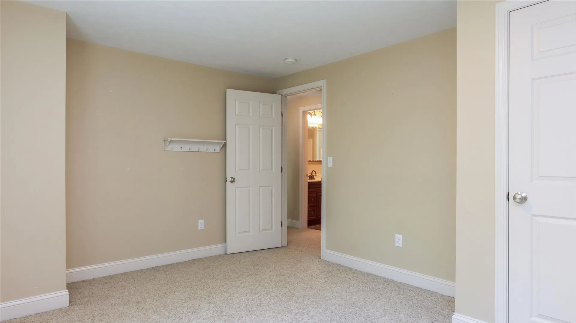 212 Abel Road Rindge NH 03461