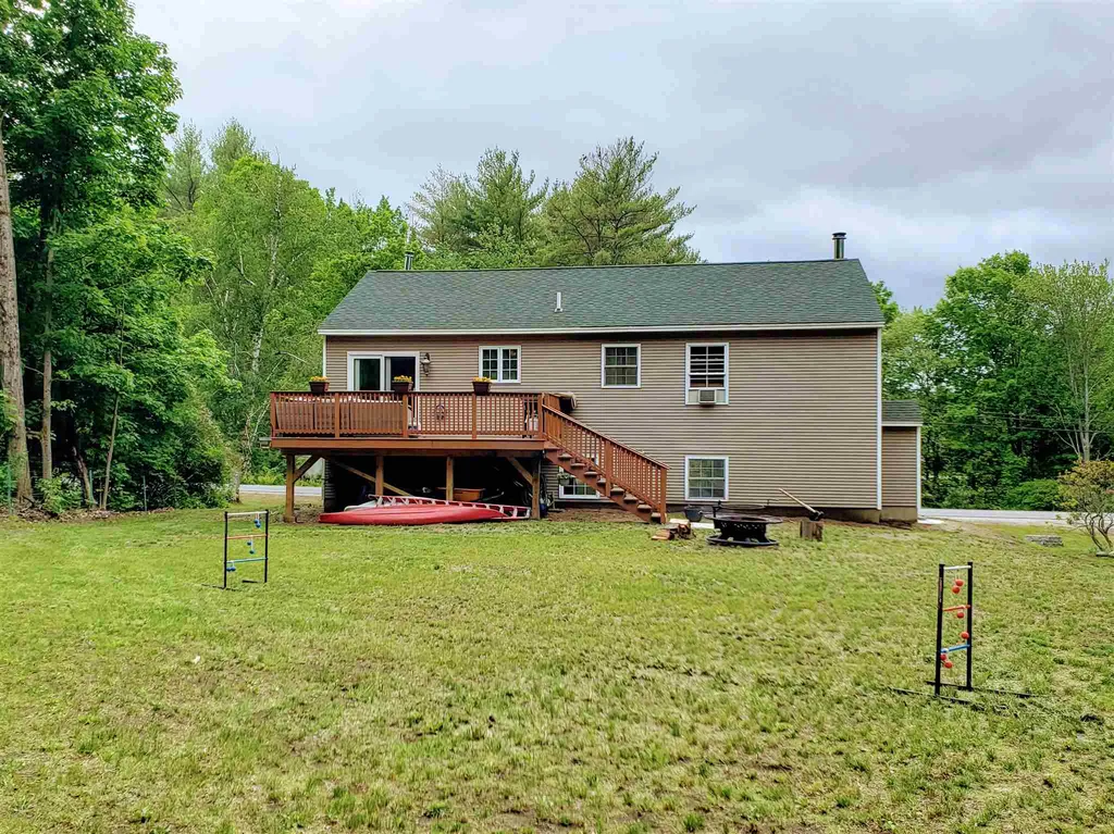 1604 Battle Street Webster NH 03303