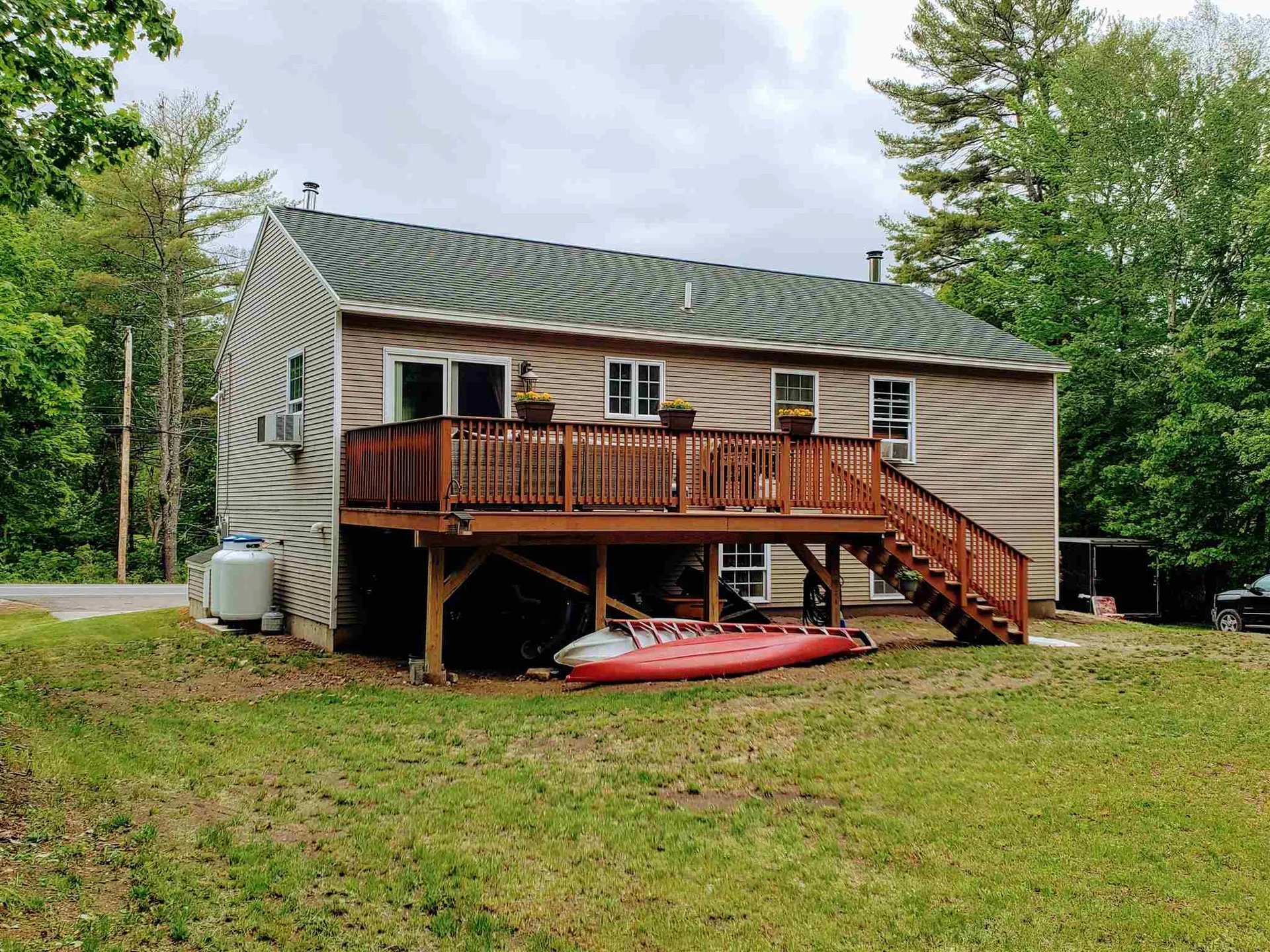 1604 Battle Street Webster NH 03303