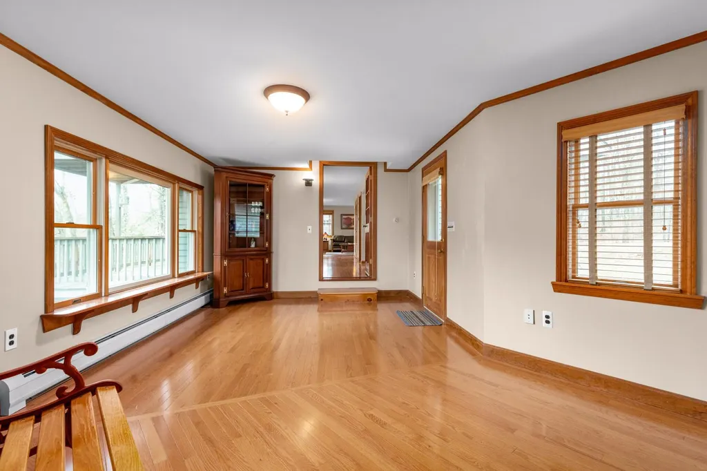 77 Brooks Road Barrington NH 03825