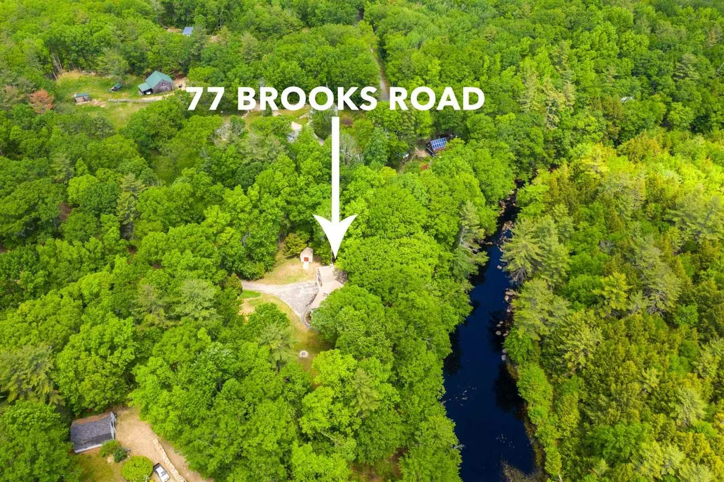 77 Brooks Road Barrington NH 03825