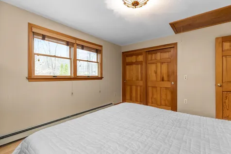 77 Brooks Road Barrington NH 03825
