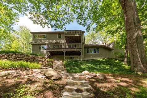 77 Brooks Road Barrington NH 03825
