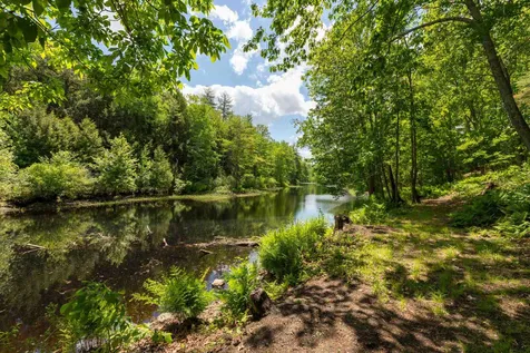 77 Brooks Road Barrington NH 03825