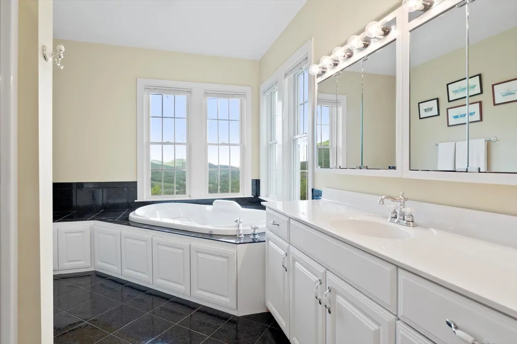 196 Sunny Ridge Road Arlington VT 05250