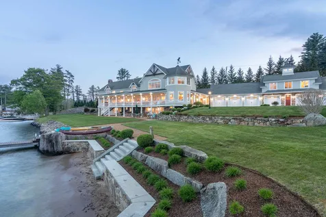 548 Endicott E Street Laconia NH 03246