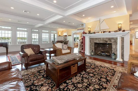 548 Endicott E Street Laconia NH 03246