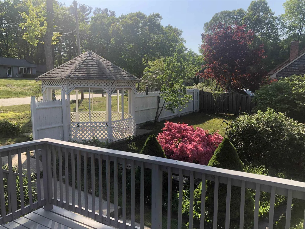 11 Johnson Drive Plaistow NH 03865