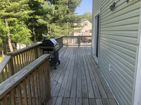 11 Johnson Drive Plaistow NH 03865