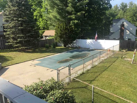 11 Johnson Drive Plaistow NH 03865