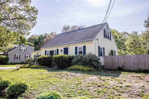 30 Dodge Street Rochester NH 03867