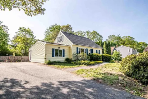 30 Dodge Street Rochester NH 03867
