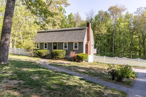 27 Island Pond Road Atkinson NH 03811