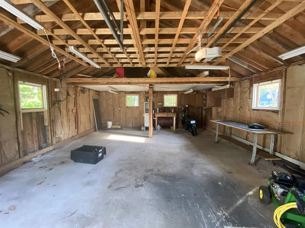 54 Meetinghouse Road Merrimack NH 03054