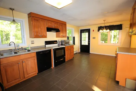 54 Meetinghouse Road Merrimack NH 03054