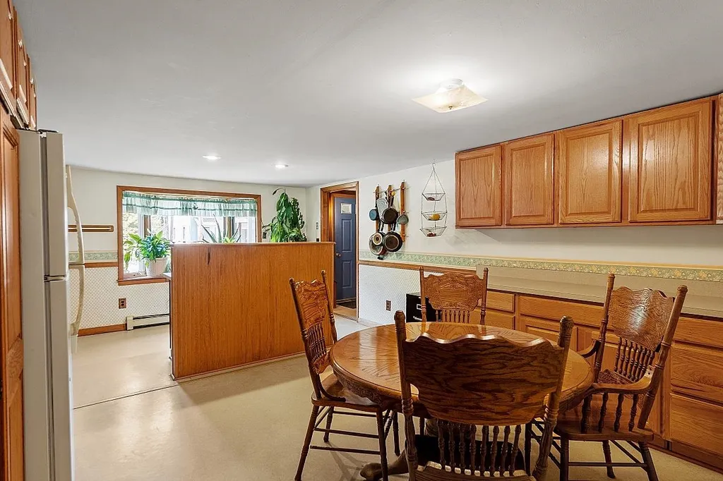 11 School Street Troy NH 03465