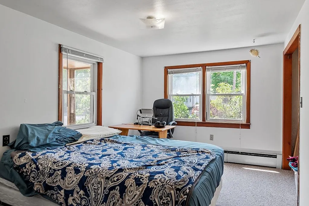 11 School Street Troy NH 03465
