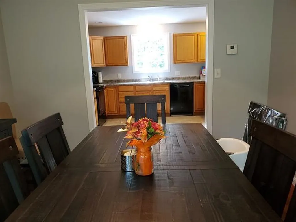 54 Sawmill Road Hillsborough NH 03244