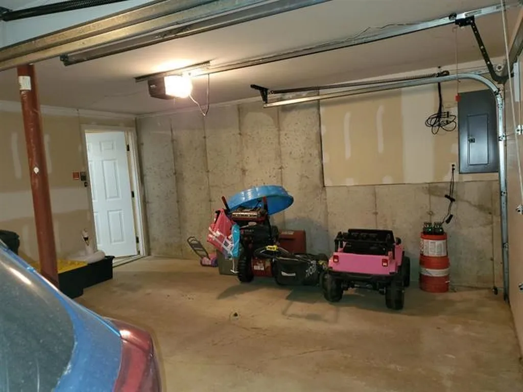 54 Sawmill Road Hillsborough NH 03244
