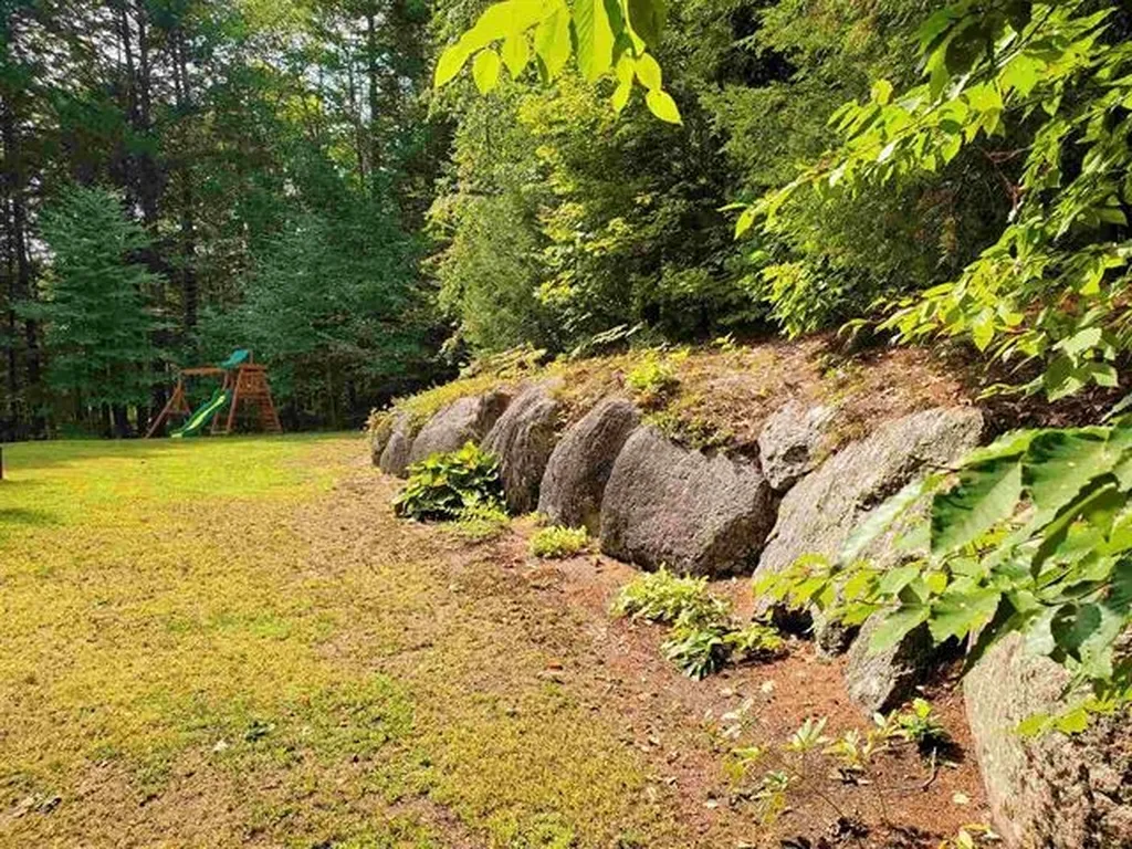 54 Sawmill Road Hillsborough NH 03244