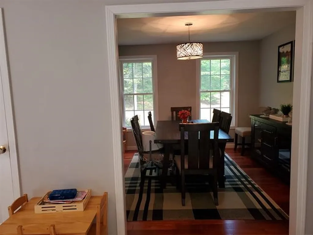 54 Sawmill Road Hillsborough NH 03244