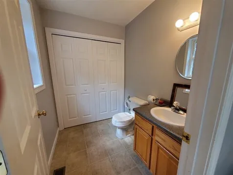 54 Sawmill Road Hillsborough NH 03244