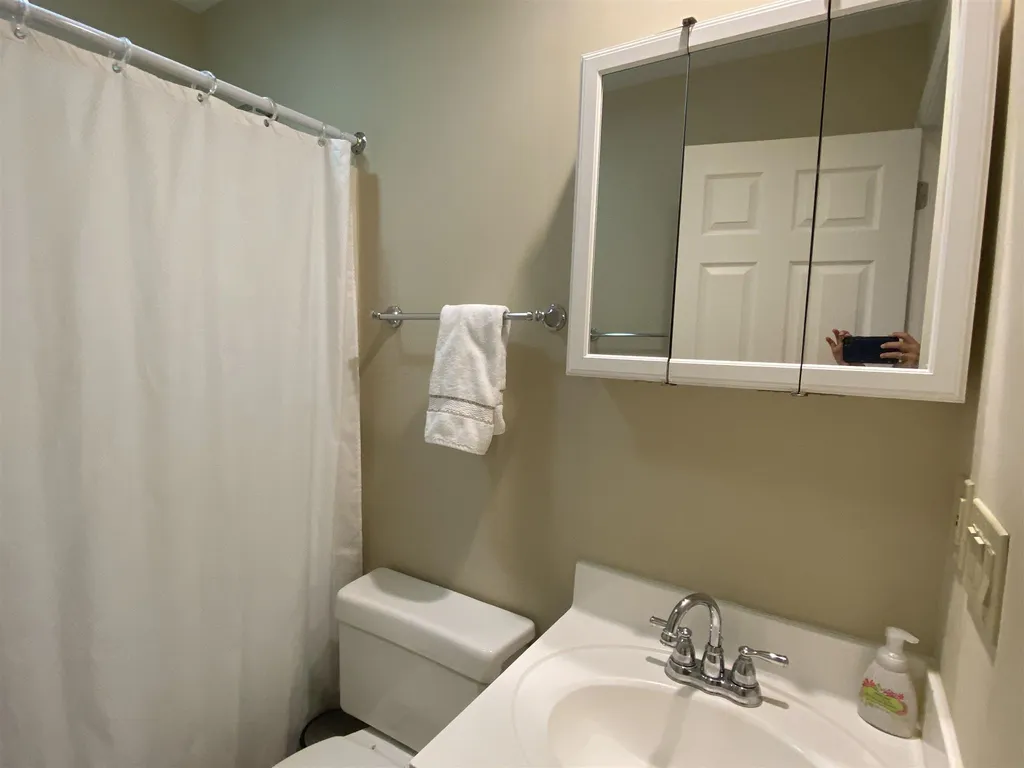 133 Colonial Drive Hartford VT 05001