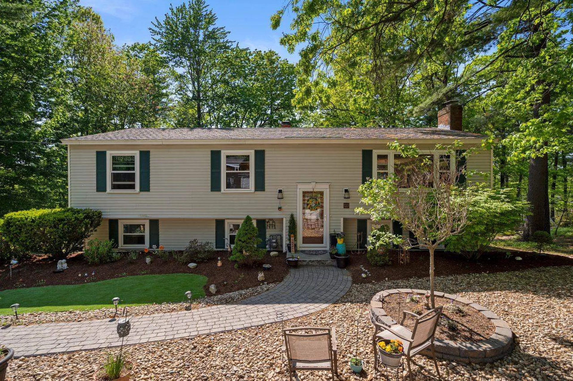 111 Peele Road Nashua NH 03062