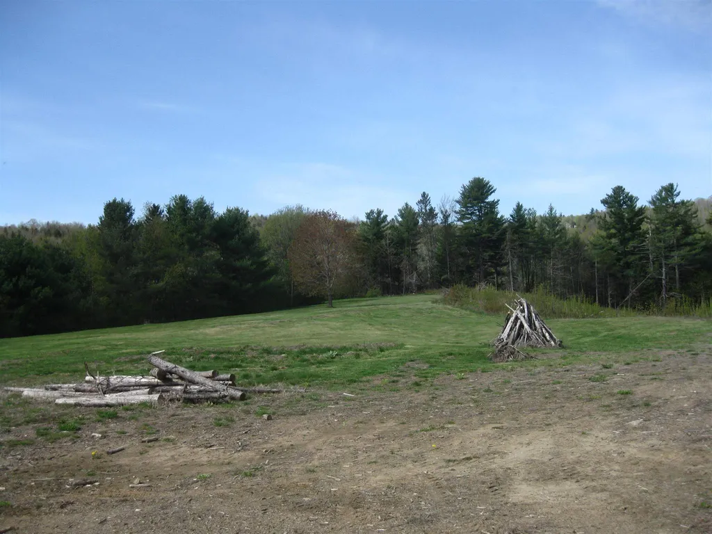 655 Kinsey Road Barton VT 05822