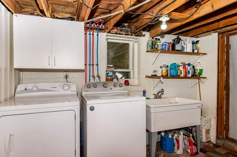 12 Horne Street Somersworth NH 03878