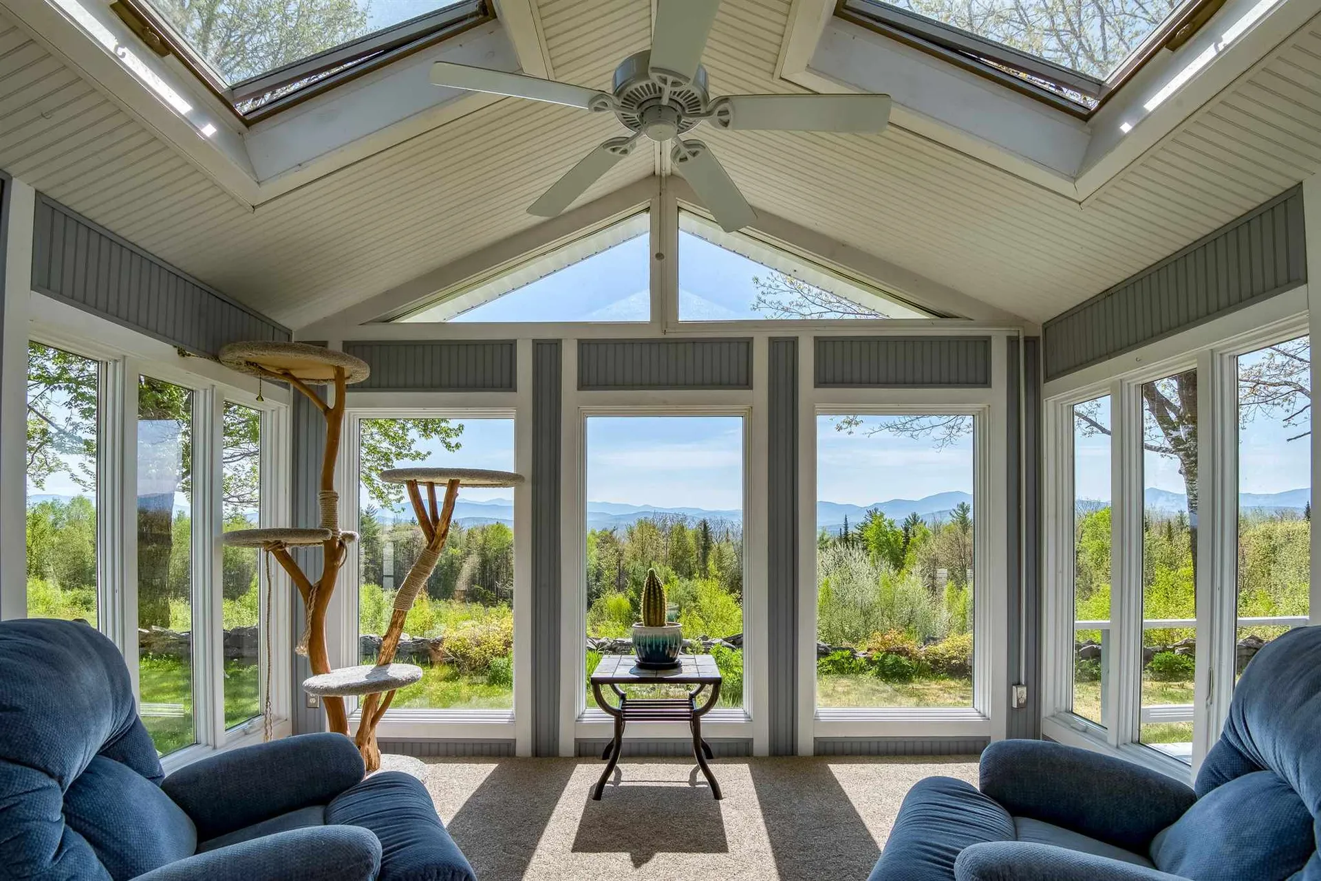 680 Manns Hill Road Littleton NH 03561