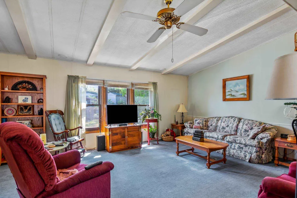 67 Roger Road Goffstown NH 03045