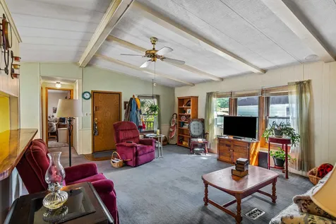 67 Roger Road Goffstown NH 03045