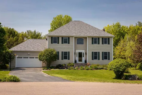438 Maeck Farm Road Shelburne VT 05482