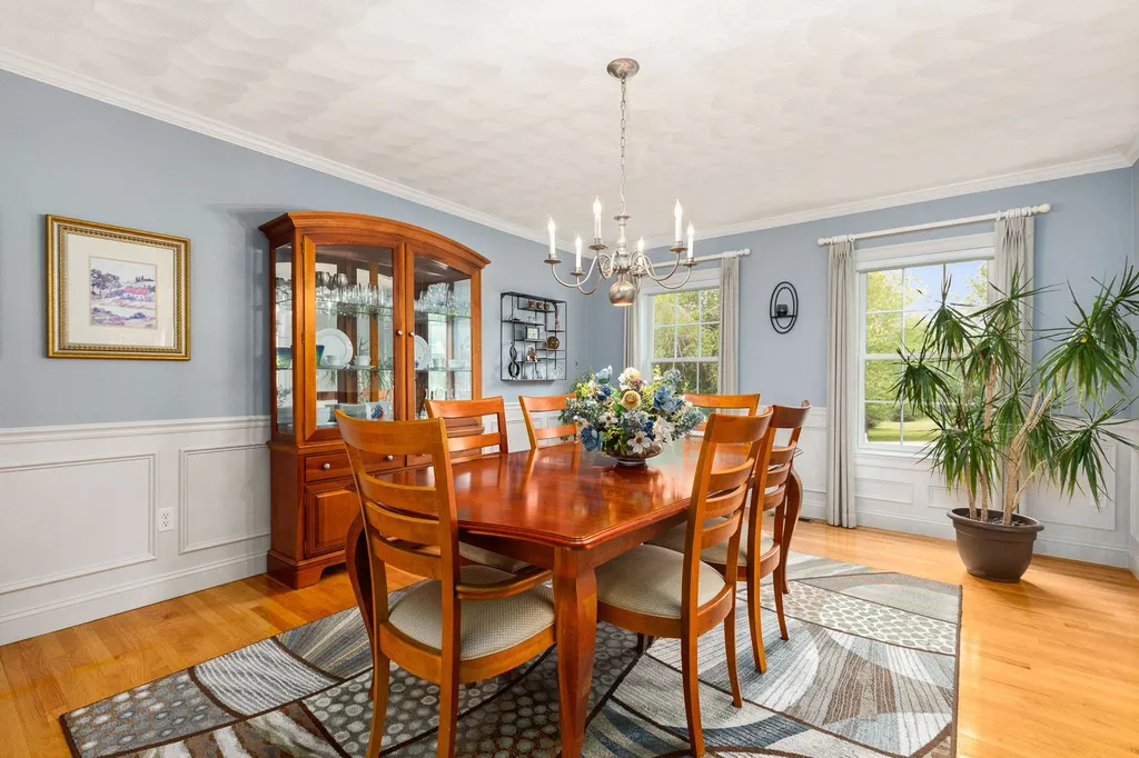 1 Squire Way Stratham NH 03885
