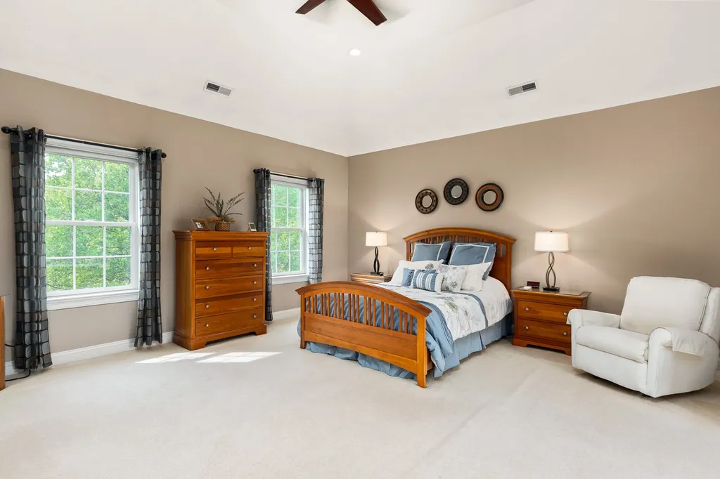 1 Squire Way Stratham NH 03885