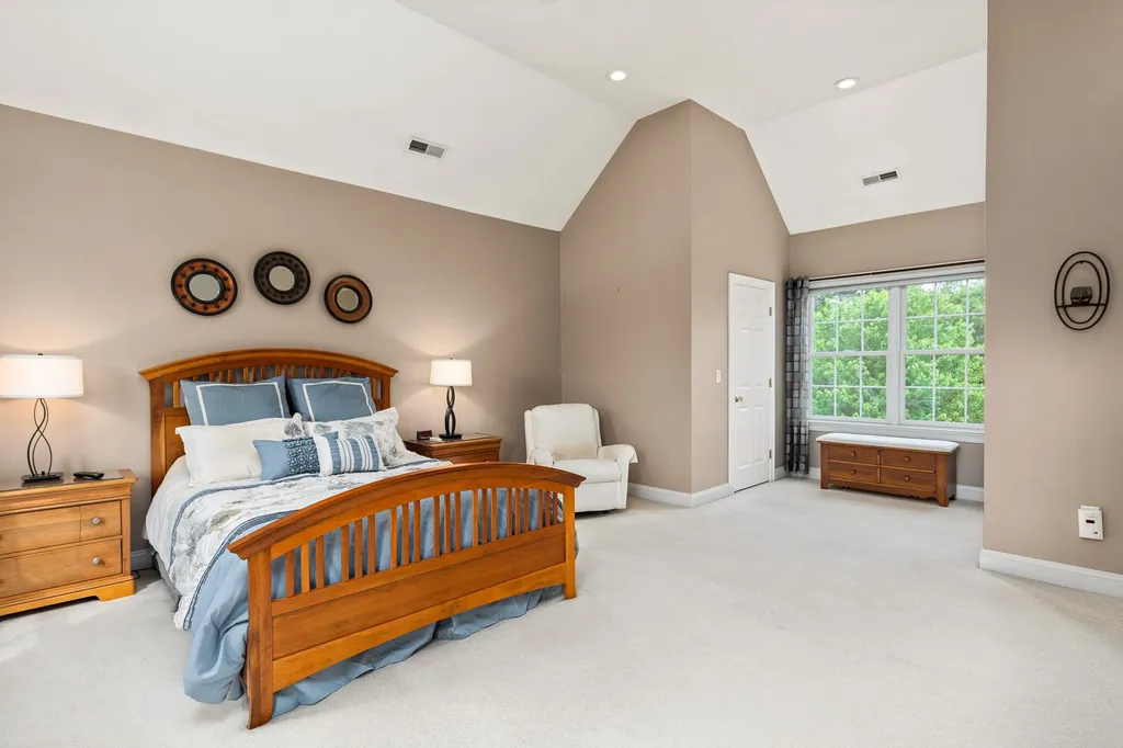 1 Squire Way Stratham NH 03885