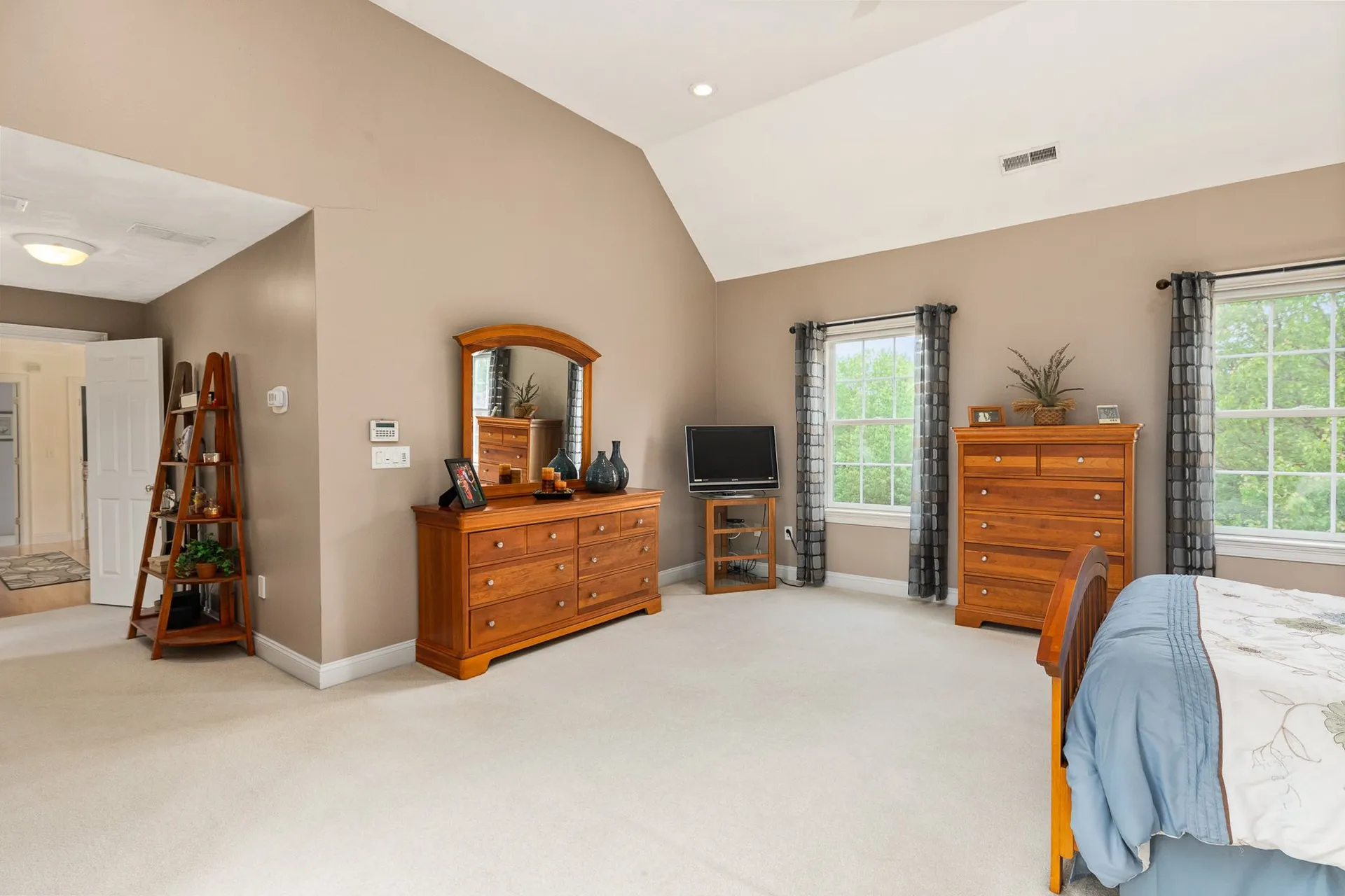 1 Squire Way Stratham NH 03885