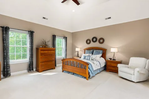 1 Squire Way Stratham NH 03885