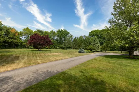 1 Squire Way Stratham NH 03885