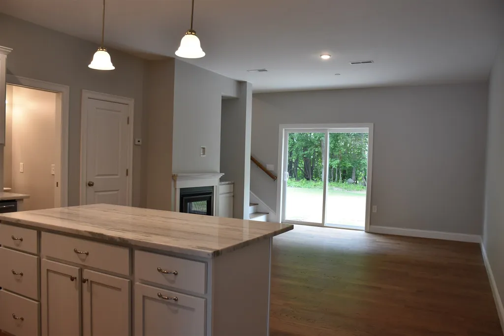7 Cleveland Avenue Concord NH 03301