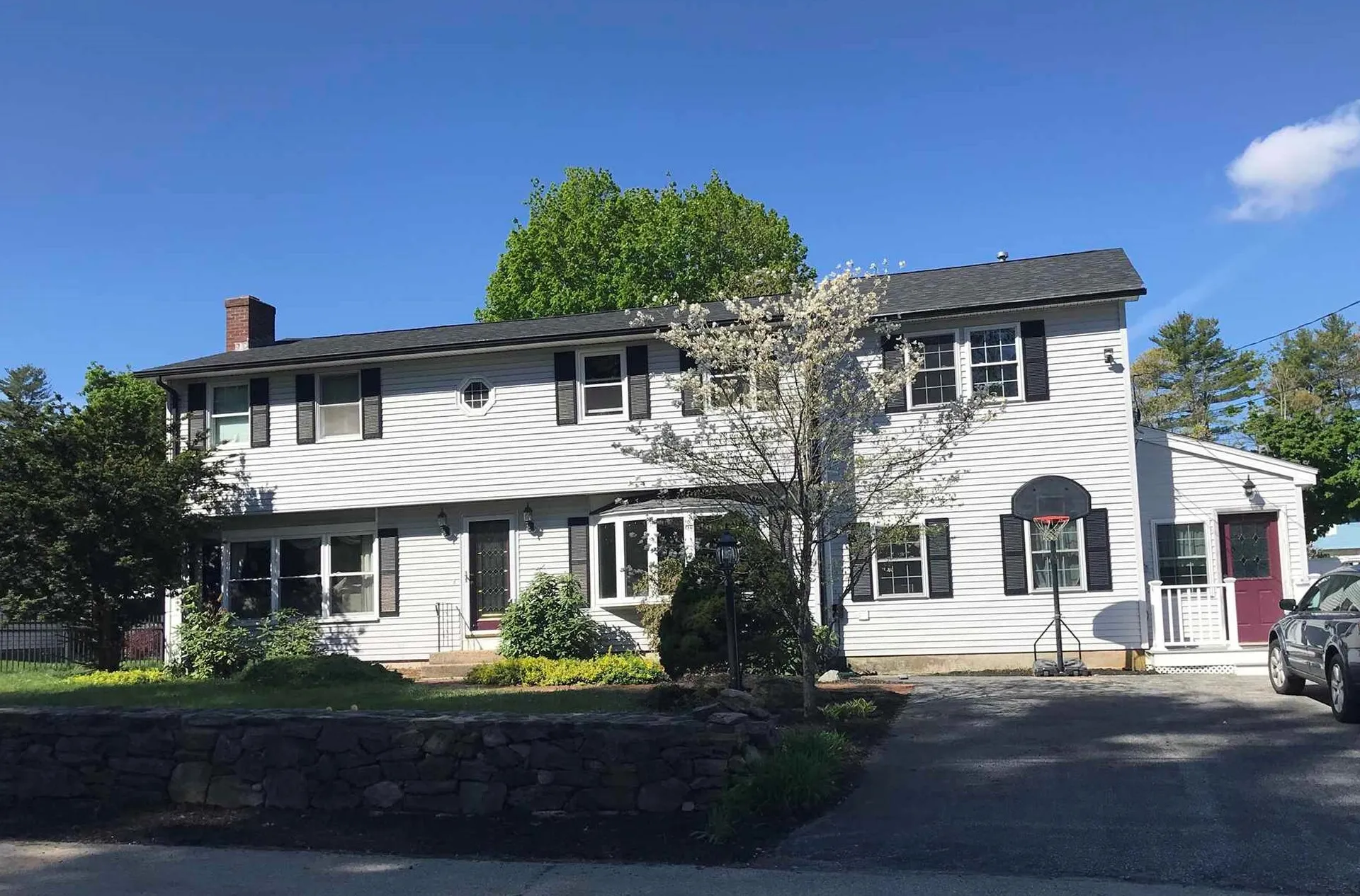 17 Inca Drive Nashua NH 03063