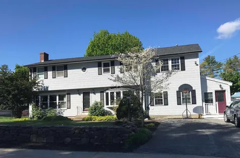 17 Inca Drive Nashua NH 03063