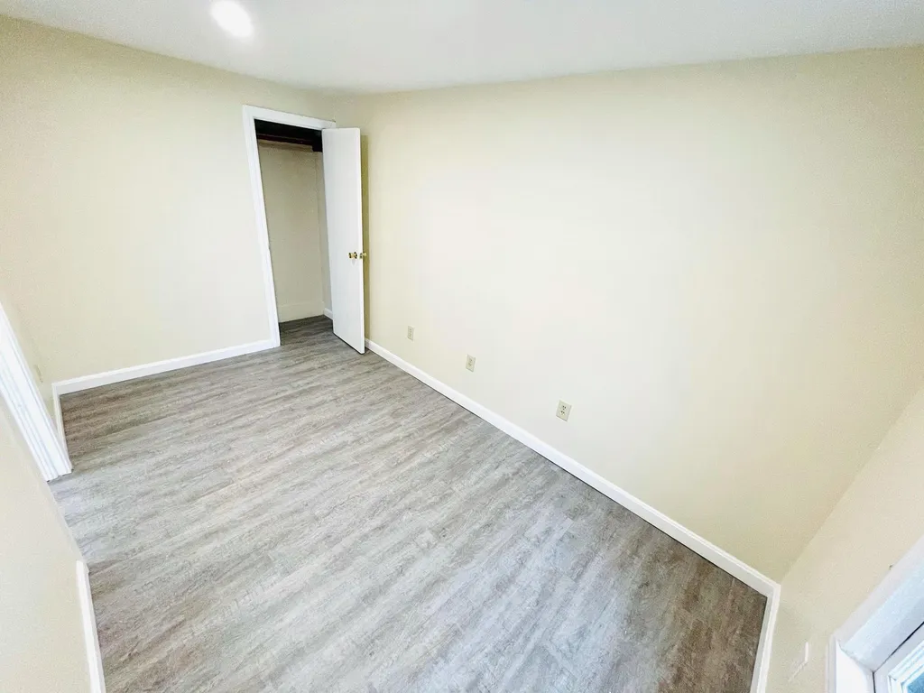 35 Elm Street Nashua NH 03060
