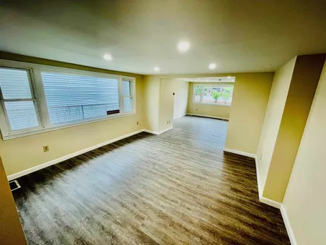35 Elm Street Nashua NH 03060