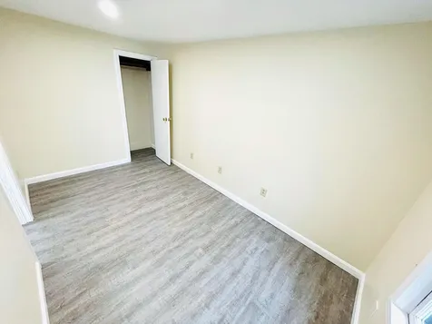 35 Elm Street Nashua NH 03060